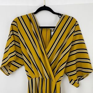 Emma & Michele Women’s Jumpsuit Size XL NEW